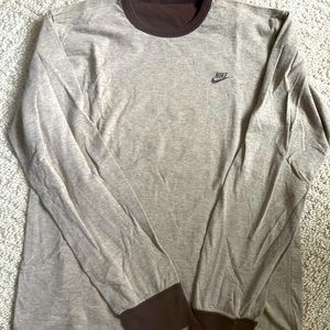 Men’s long sleeve thermal Nike shirt